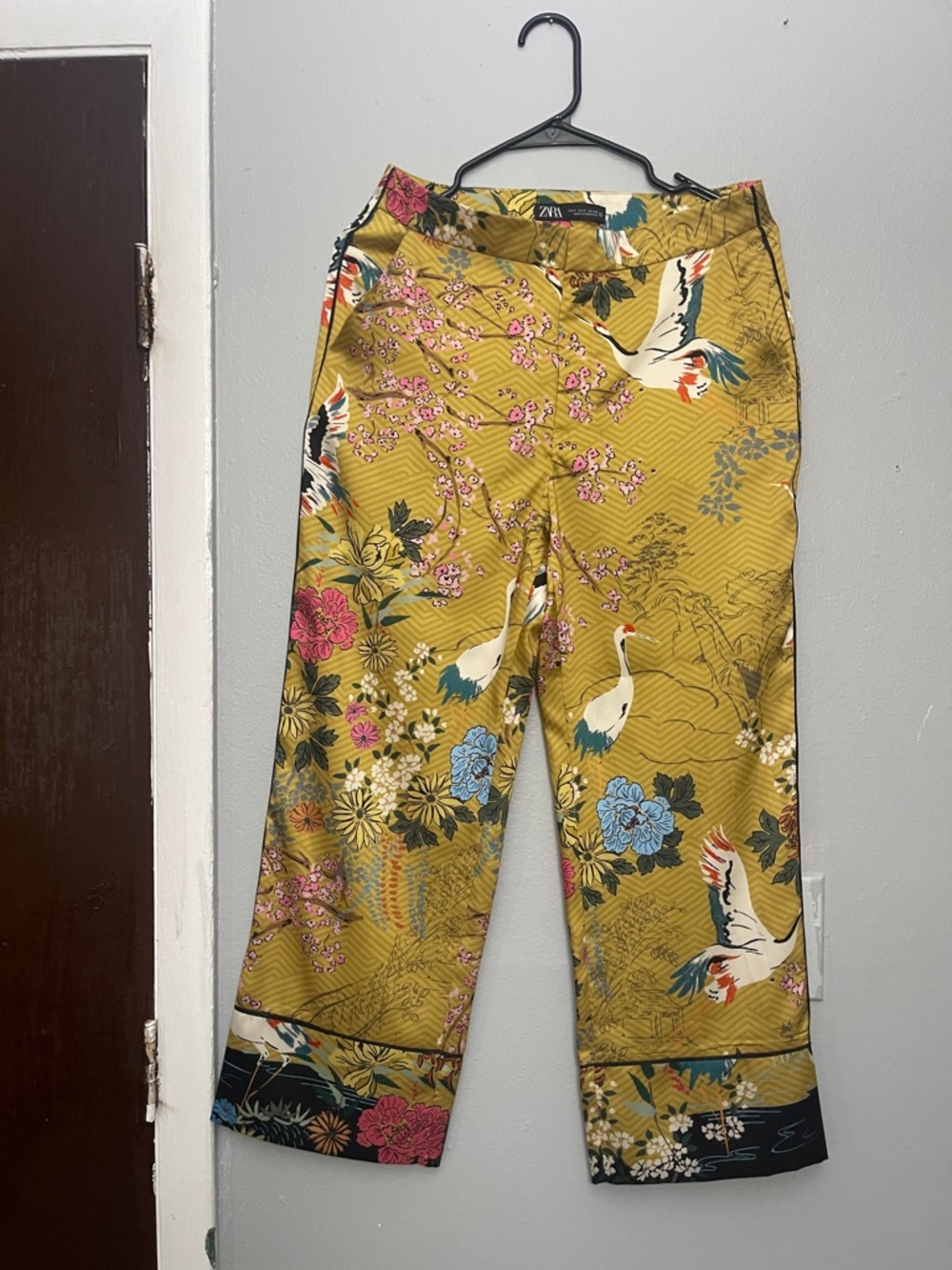 Zara woman Mustard Crane & Floral Print Trousers